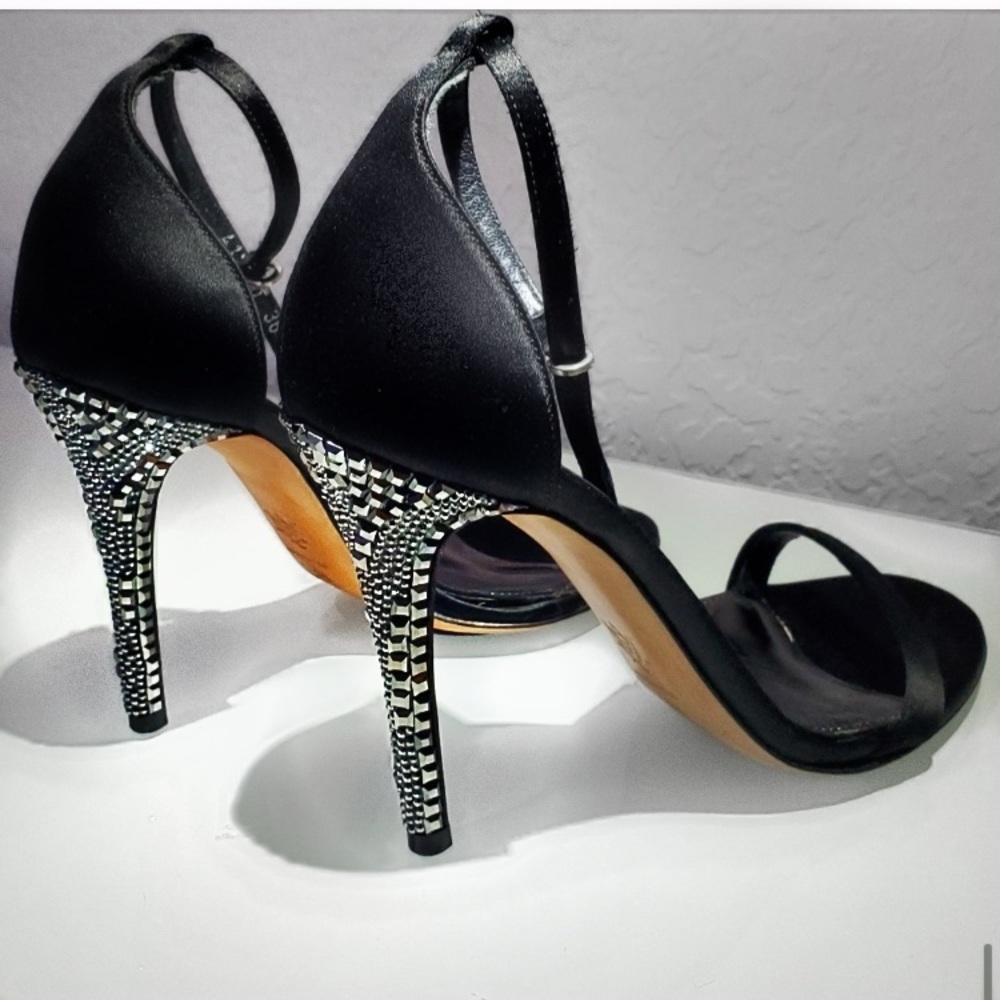 Crystal Studded Embellished Alexander McQueen Heel